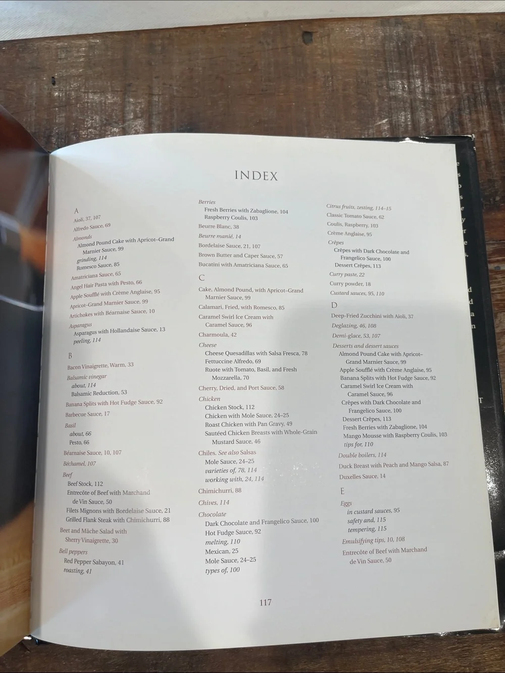 Williams-Sonoma Sauce Cookbook –